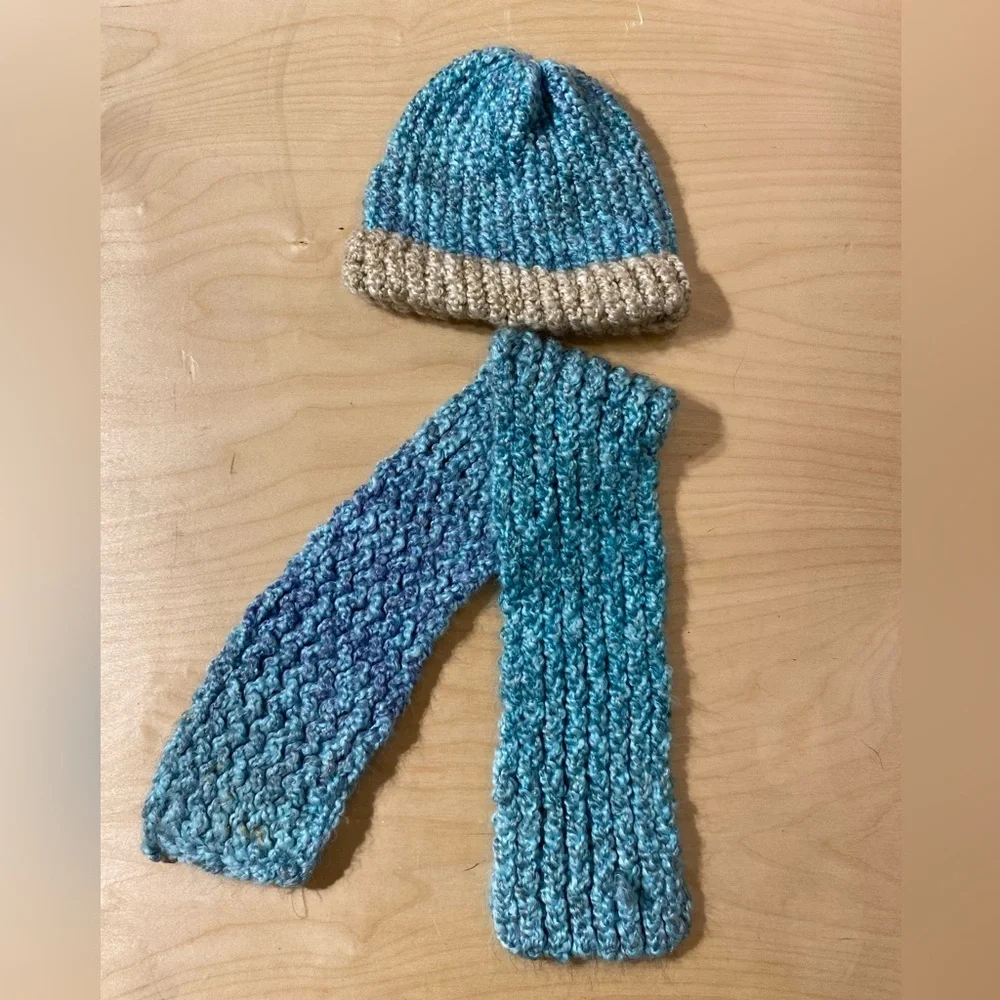 Kid Crochet Toboggan and Scarf Set (JX)